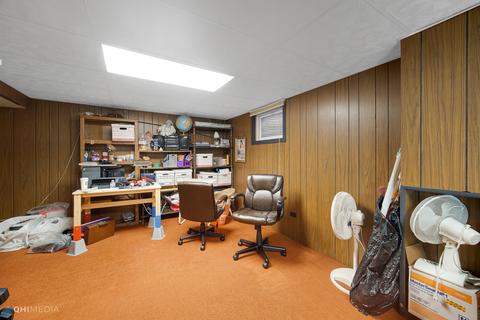 9394 Hamlin Ave, Des Plaines, IL 60016 photo 17