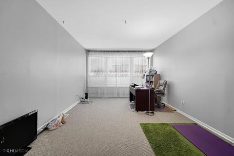 9394 Hamlin Ave, Des Plaines, IL 60016 photo 11