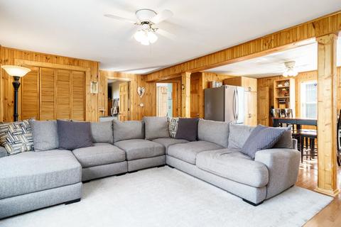 7806 Chrysler Dr, Belvidere, IL 61008 photo 8