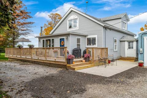7806 Chrysler Dr, Belvidere, IL 61008 photo 2