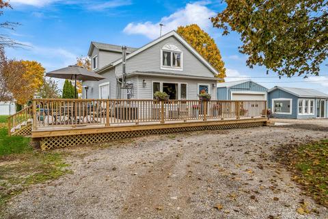 7806 Chrysler Dr, Belvidere, IL 61008 photo 3