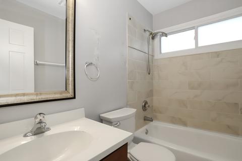 430 Knoll St, Wheaton, IL 60187 photo 15