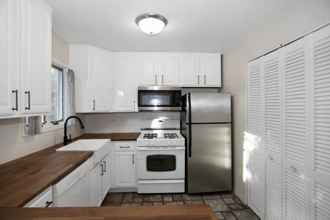 430 Knoll St, Wheaton, IL 60187 photo 8