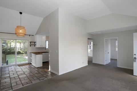 430 Knoll St, Wheaton, IL 60187 photo 4