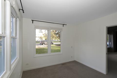 430 Knoll St, Wheaton, IL 60187 photo 11