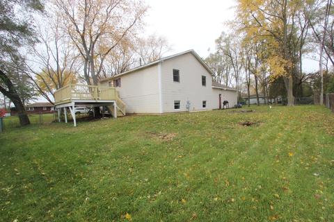 218 N Hill Rd, Mchenry, IL 60051 photo 3