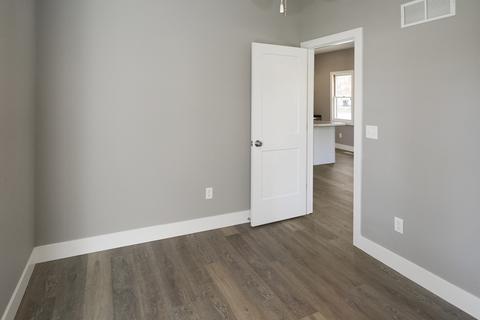 905 Kern St, Normal, IL 61761 photo 24