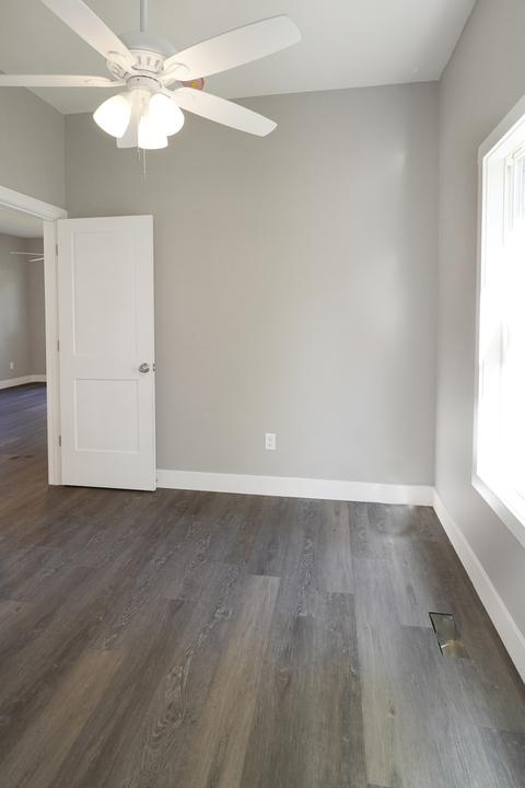 905 Kern St, Normal, IL 61761 photo 35