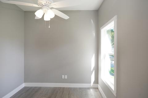 905 Kern St, Normal, IL 61761 photo 23