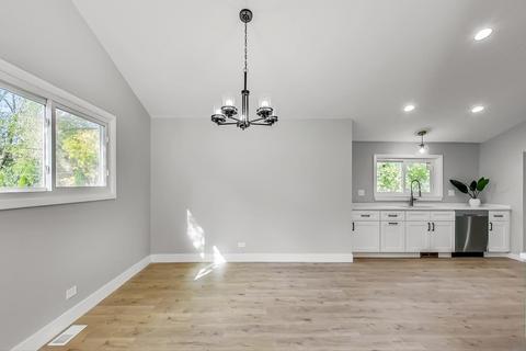 1802 E Apache Ln, Mount Prospect, IL 60056 photo 6