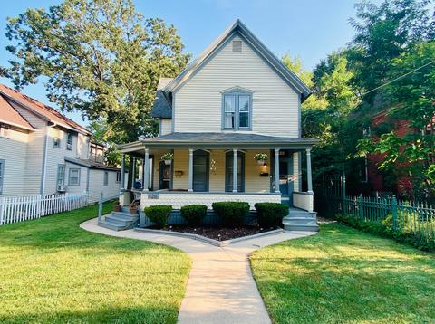 428 Division St, Elgin, IL 60120 photo 1