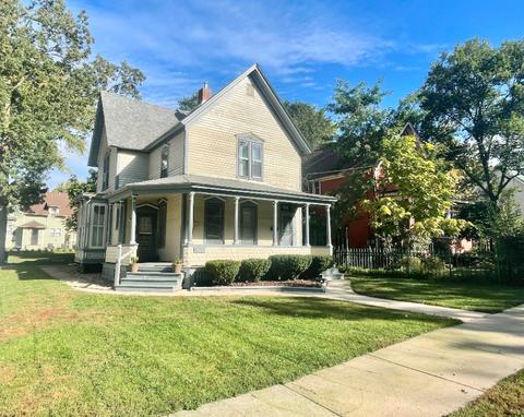428 Division St, Elgin, IL 60120 photo 2