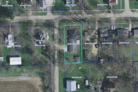 207 W 4th St, Leaf River, IL 61047 photo 36