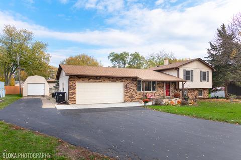 414 N Hill Rd, Mchenry, IL 60051 photo 1