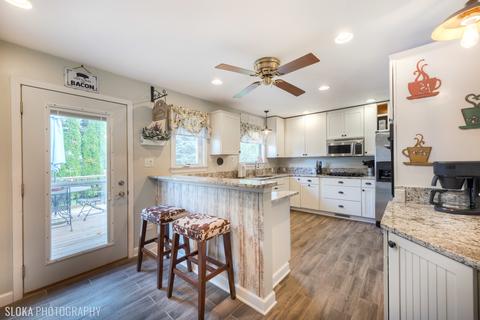 414 N Hill Rd, Mchenry, IL 60051 photo 4