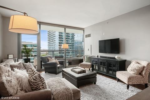 100 E 14th St #1408, Chicago, IL 60605 photo 3