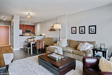 100 E 14th St #1408, Chicago, IL 60605 photo 2