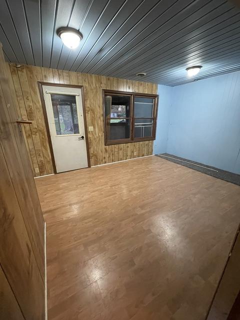 2100 N Leaf River Rd, Mount Morris, IL 61054 photo 9