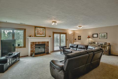 4245 Gloucester Rd, Roscoe, IL 61073 photo 23