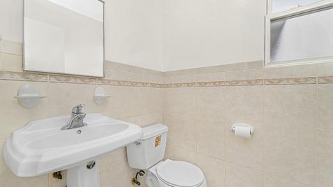 1314 Pitner Ave, Evanston, IL 60201 photo 9