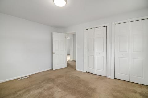 301 Edwards Ave, East Dundee, IL 60118 photo 20