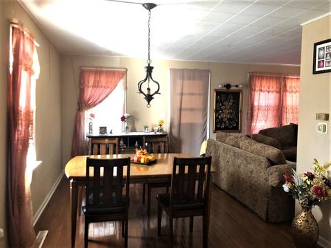 473 Park St, Elgin, IL 60120 photo 4