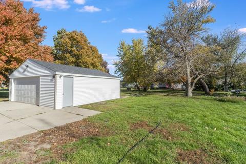 405 N 3rd St, Malta, IL 60150 photo 15