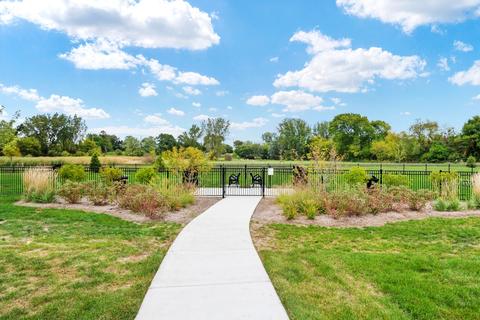 3817 Honeysuckle Ln, Elgin, IL 60124 photo 28