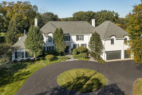 1363 Hackberry Ln, Winnetka, IL 60093 photo 1