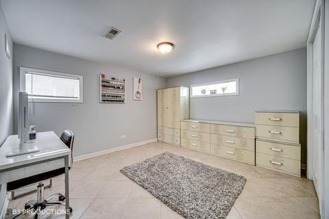 8025 Mcvicker Ave, Burbank, IL 60459 photo 17