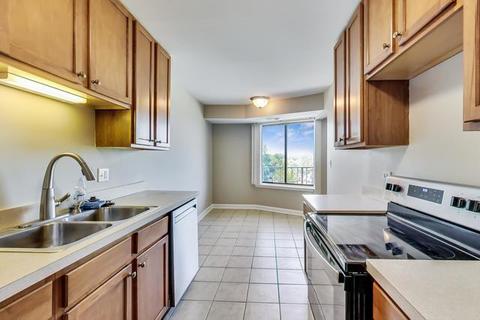 5400 Astor Ln #413, Rolling Meadows, IL 60008 photo 13