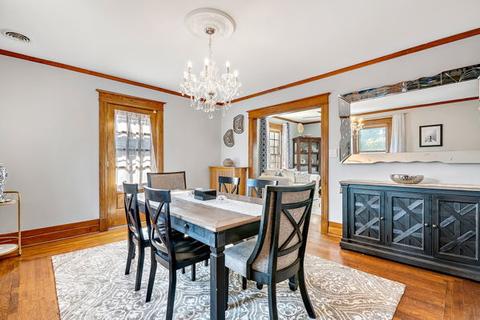 601 S Wheaton Ave, Wheaton, IL 60187 photo 5