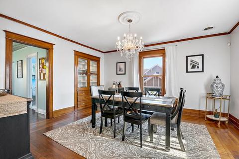 601 S Wheaton Ave, Wheaton, IL 60187 photo 6