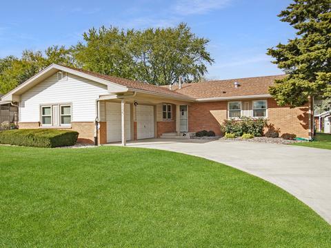1260 Reckinger Rd, Aurora, IL 60505 photo 1
