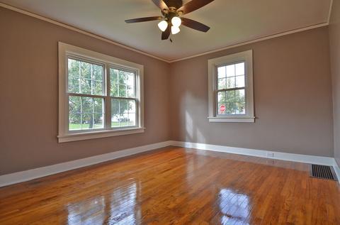 526 Chambers St, Ottawa, IL 61350 photo 3