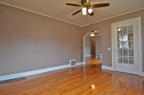 526 Chambers St, Ottawa, IL 61350 photo 4