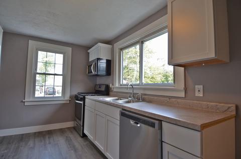 526 Chambers St, Ottawa, IL 61350 photo 11