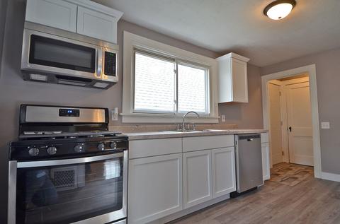 526 Chambers St, Ottawa, IL 61350 photo 12