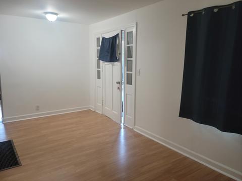 1115 Bangs St, Aurora, IL 60505 photo 4