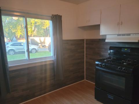 1115 Bangs St, Aurora, IL 60505 photo 12
