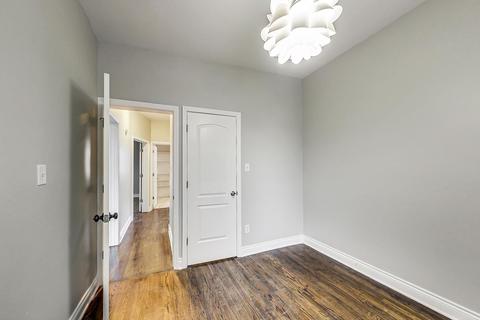 7308 S Eberhart Ave, Chicago, IL 60619 photo 22