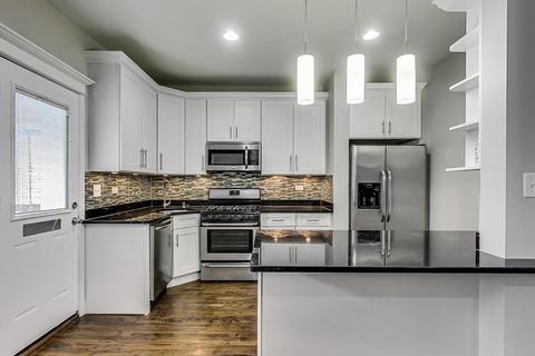 7308 S Eberhart Ave, Chicago, IL 60619 photo 9