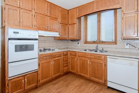 3047 183rd St, Lansing, IL 60438 photo 6