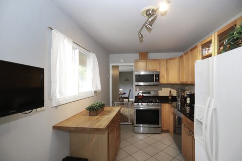 116 E Dennis Rd, Wheeling, IL 60090 photo 13
