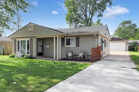 116 E Dennis Rd, Wheeling, IL 60090 photo 5