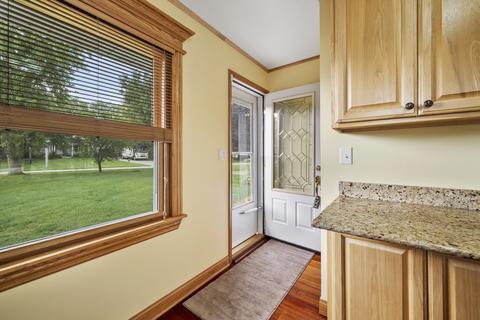 2070 E Old Pine Bluff Rd, Morris, IL 60450 photo 4