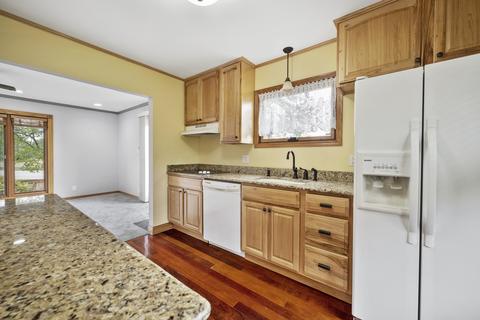 2070 E Old Pine Bluff Rd, Morris, IL 60450 photo 5