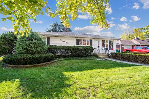 1033 E 8th St, Lockport, IL 60441 photo 4