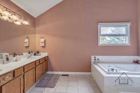 2071 Carlisle St, Algonquin, IL 60102 photo 27