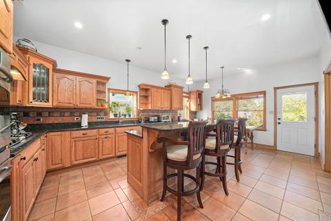 296 Addison Rd, Riverside, IL 60546 photo 9